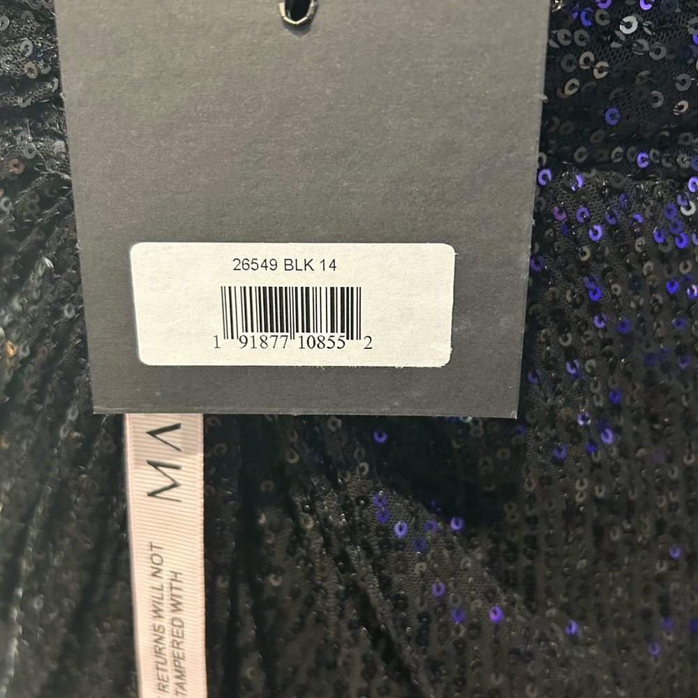 Mac Duggal Black Sequin Long Sleeve V-Neck Dress - Picture 7 of 8